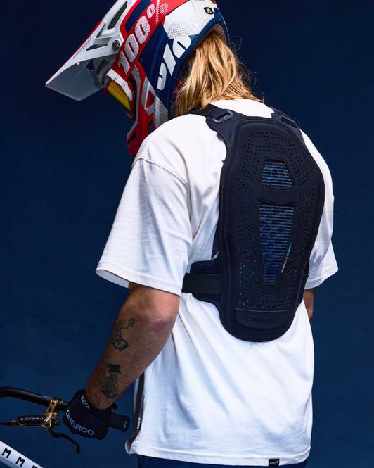 Hovedbilde DHaRCO Gravity Vest